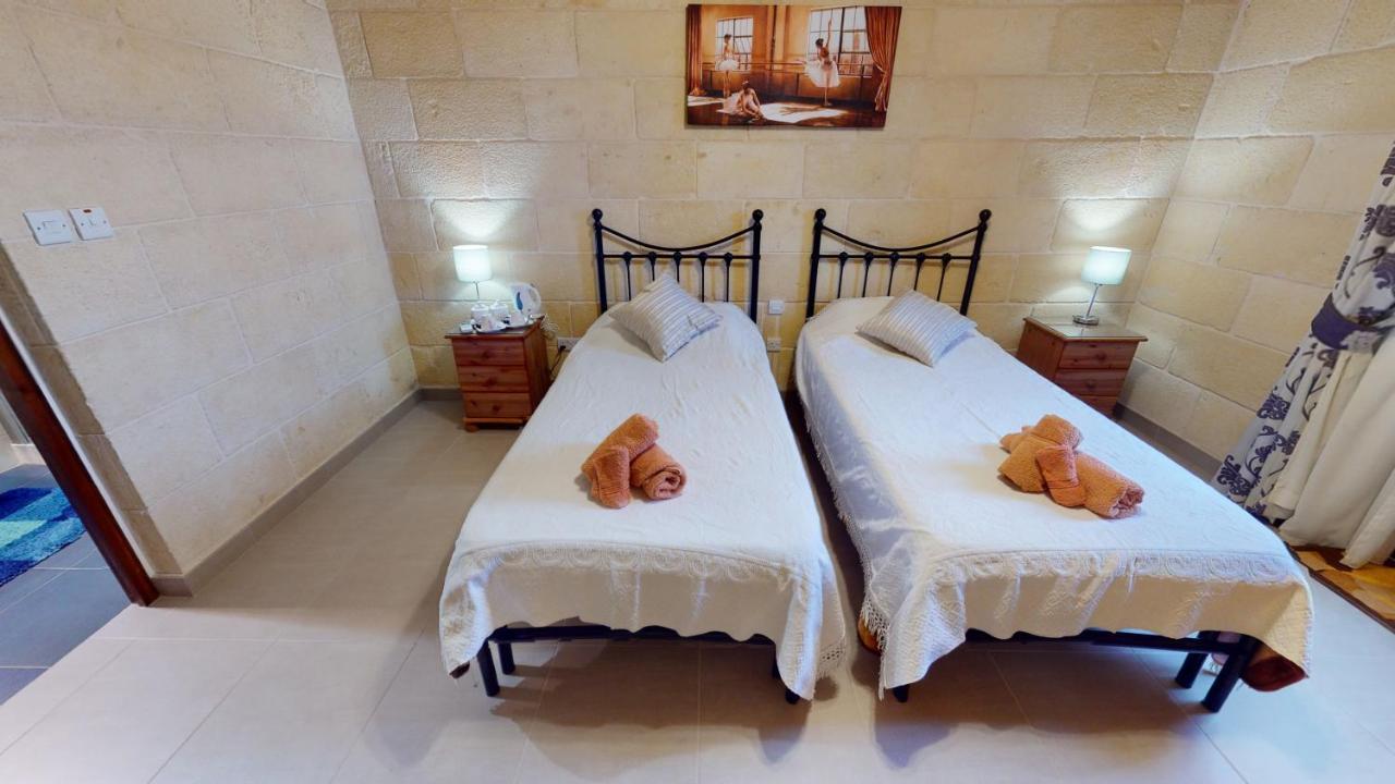 Qala Bed&Breakfast With Swimming Pool - Il-Wenniessa Экстерьер фото