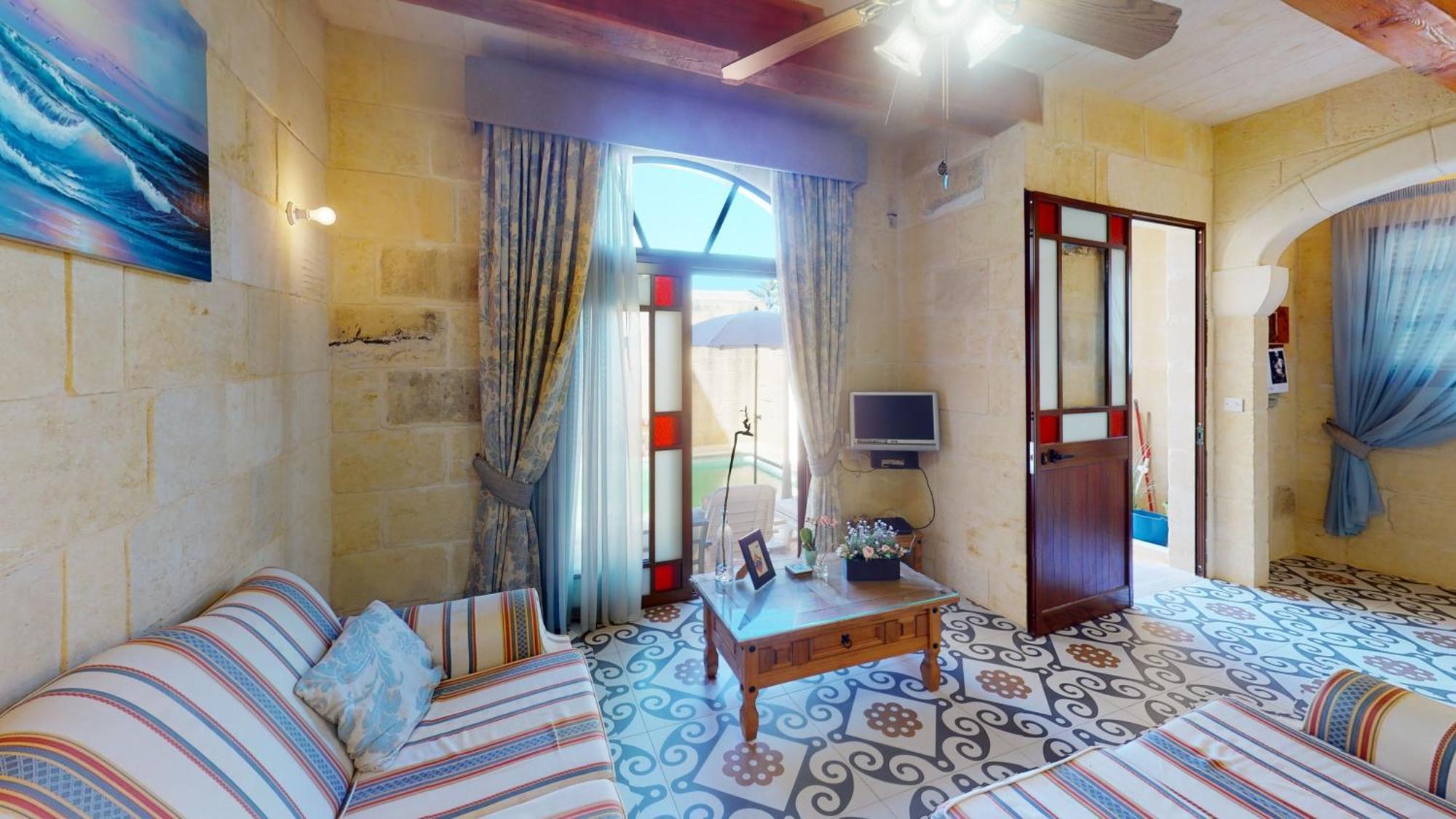 Qala Bed&Breakfast With Swimming Pool - Il-Wenniessa Экстерьер фото